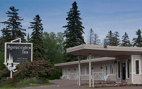 Spruceglen Inn Гран Маре Екстериор снимка